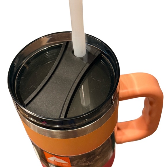 40 ounce Insulated Stainless Steel Tumbler with Handle, Gradient Pink to Purple - Picture 3 of 6